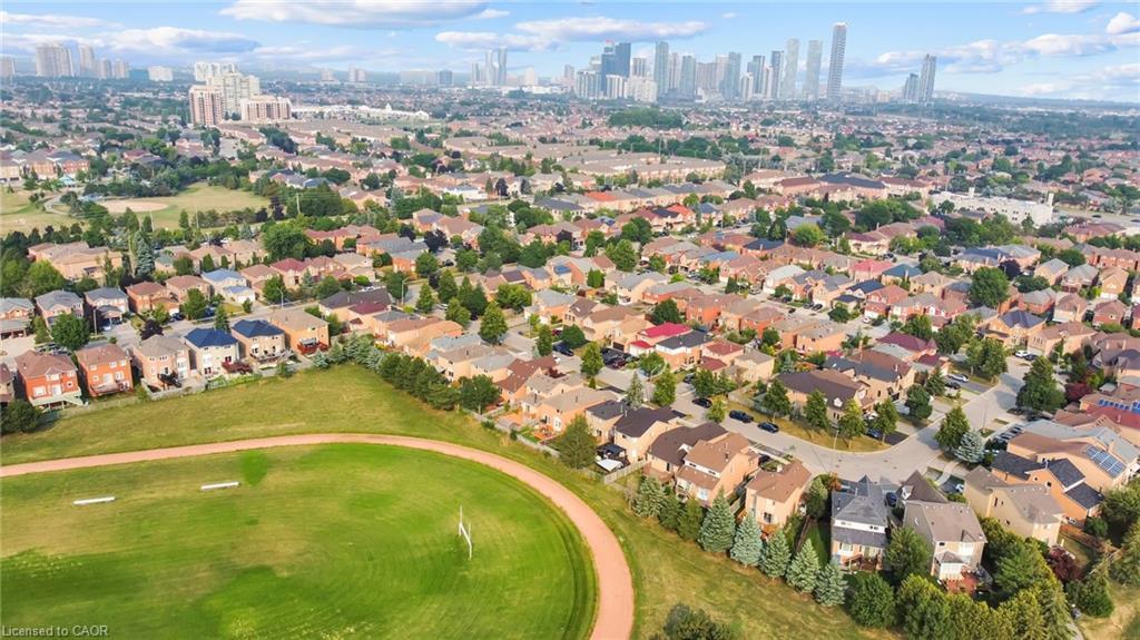 1157 Charminster Crescent, Mississauga, ON - Outdoor With View