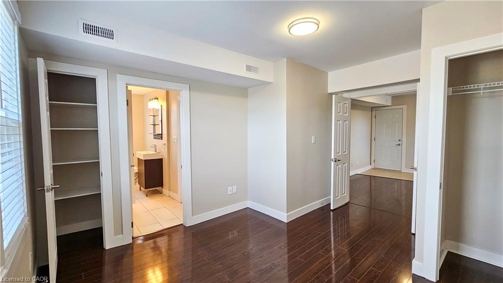 403-1544 King Street E, Hamilton, ON - Indoor Photo Showing Other Room