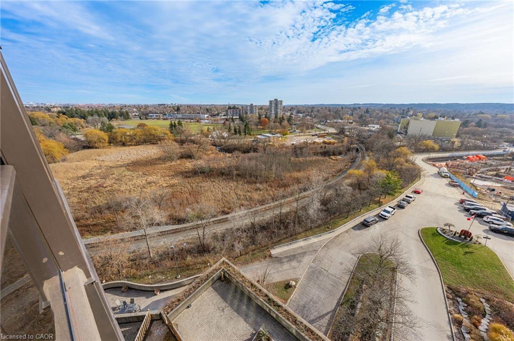 810-237 King Street W, Cambridge, ON - Outdoor With View