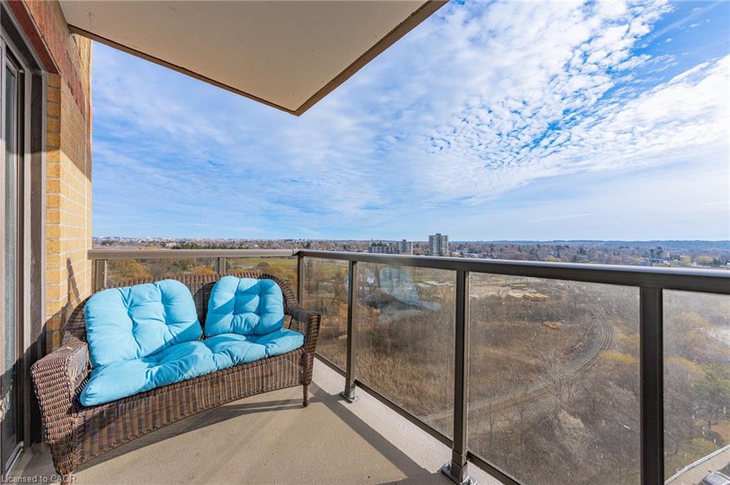 810-237 King Street W, Cambridge, ON - Outdoor With View With Exterior
