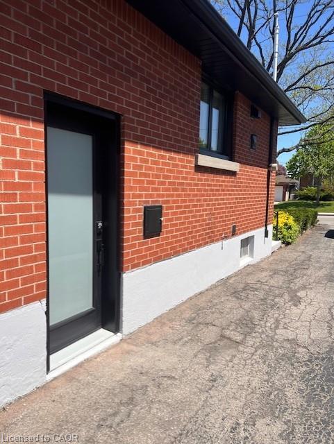 2-286 East 45Th Street, Hamilton, ON - Outdoor With Exterior