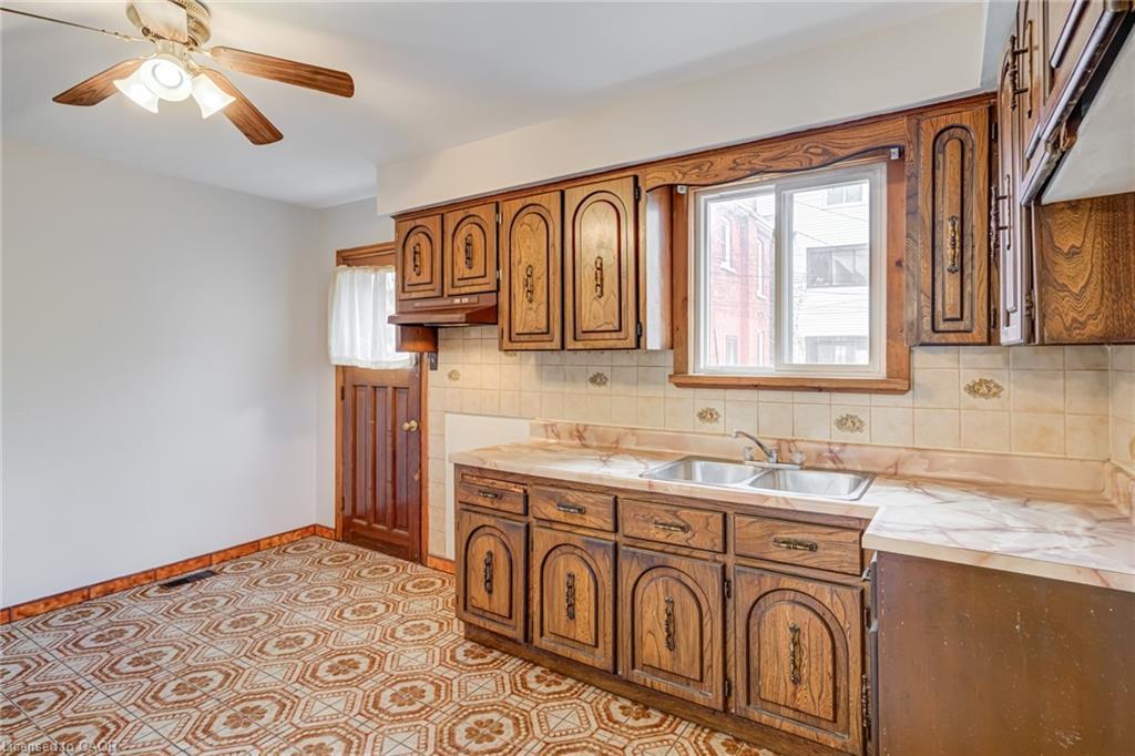 53 Sherman Avenue N, Hamilton, ON - Indoor Photo Showing Kitchen With Double Sink
