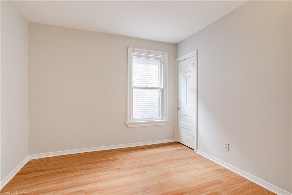 53 Sherman Avenue N, Hamilton, ON - Indoor Photo Showing Other Room