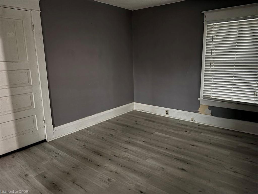 4789 St Clair Avenue, Niagara Falls, ON - Indoor Photo Showing Other Room