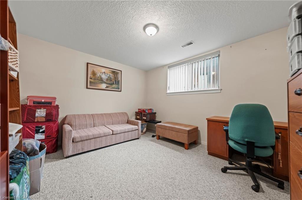 152 Kinzie Avenue, Kitchener, ON - Indoor