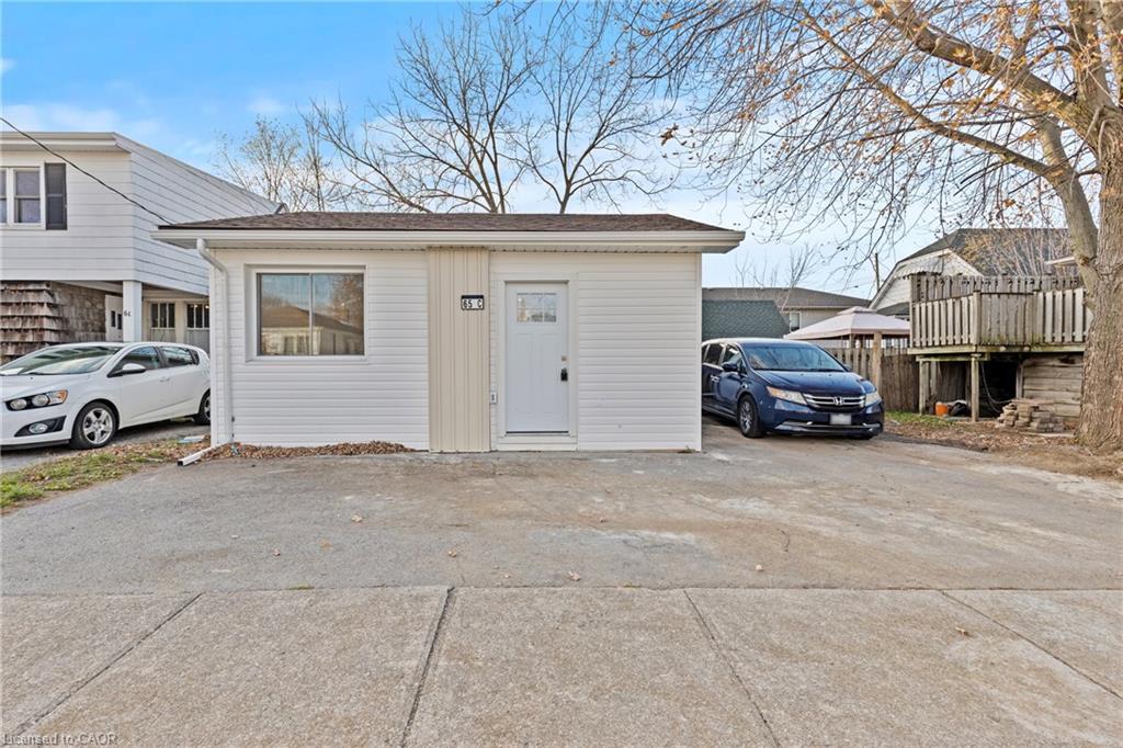 3-65 Chelsea Street, St. Catharines, ON - Outdoor