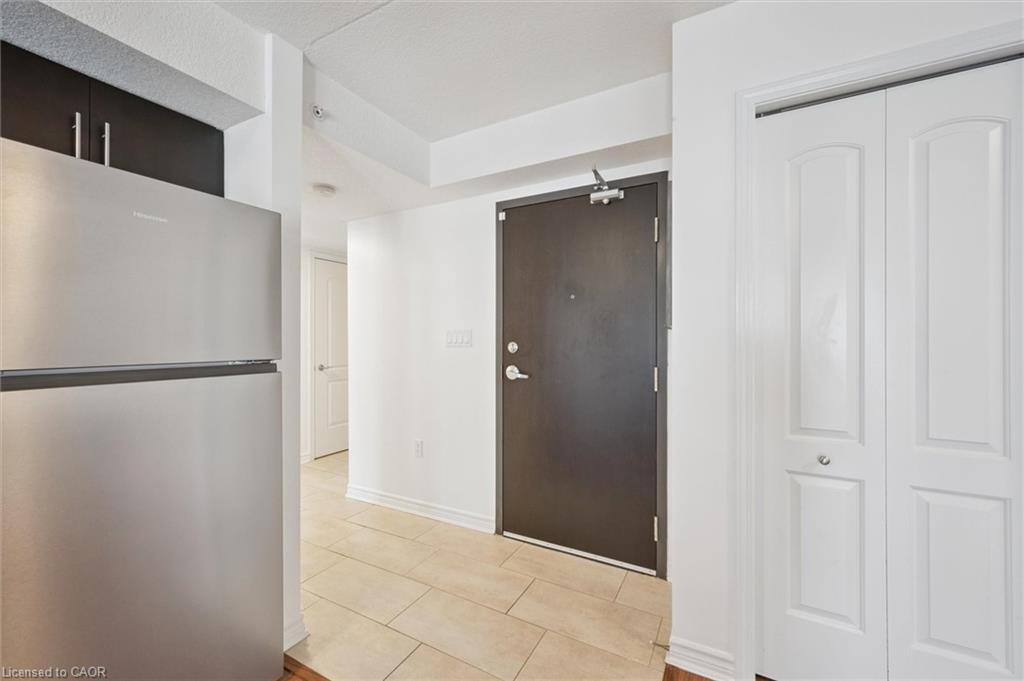 307-776 Laurelwood Drive, Waterloo, ON - Indoor