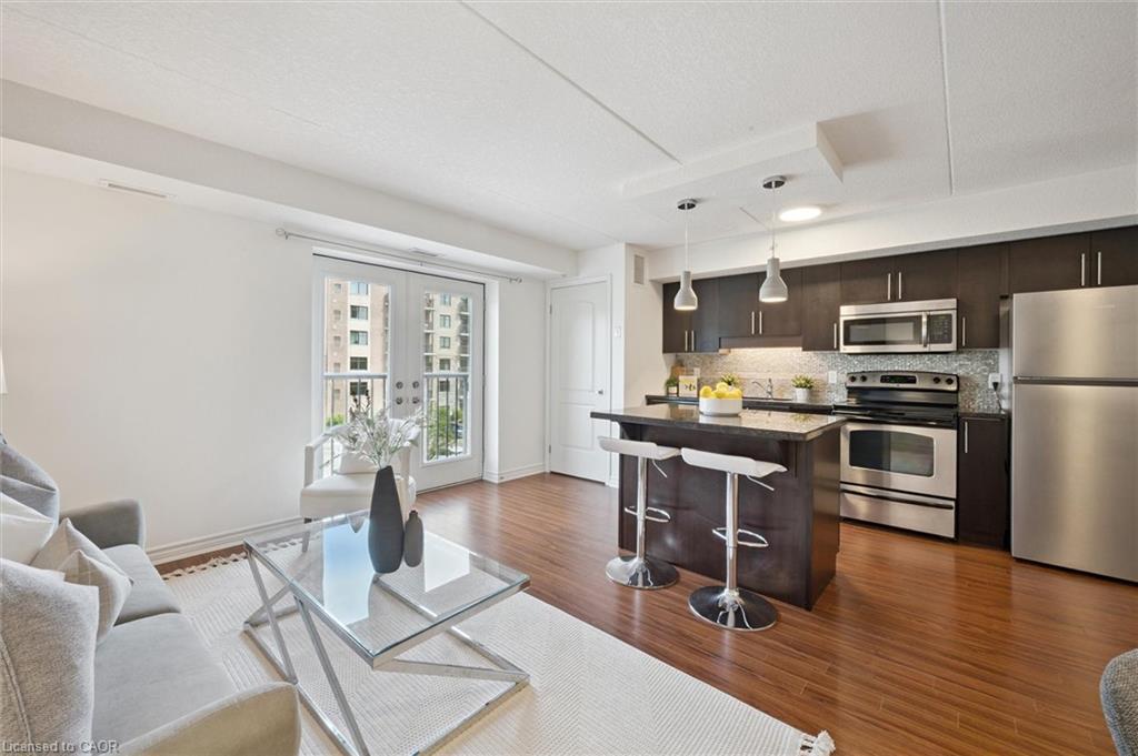 307-776 Laurelwood Drive, Waterloo, ON - Indoor Photo Showing Kitchen With Stainless Steel Kitchen