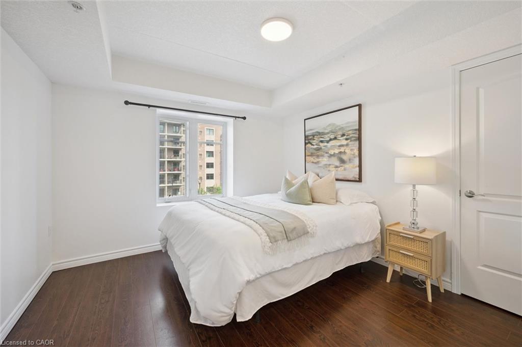 307-776 Laurelwood Drive, Waterloo, ON - Indoor Photo Showing Bedroom