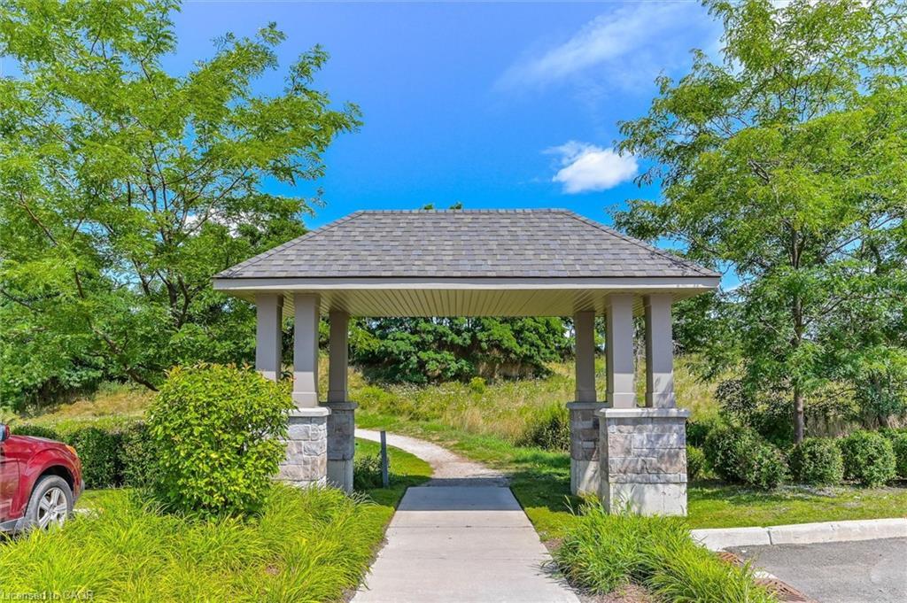 307-776 Laurelwood Drive, Waterloo, ON - Outdoor