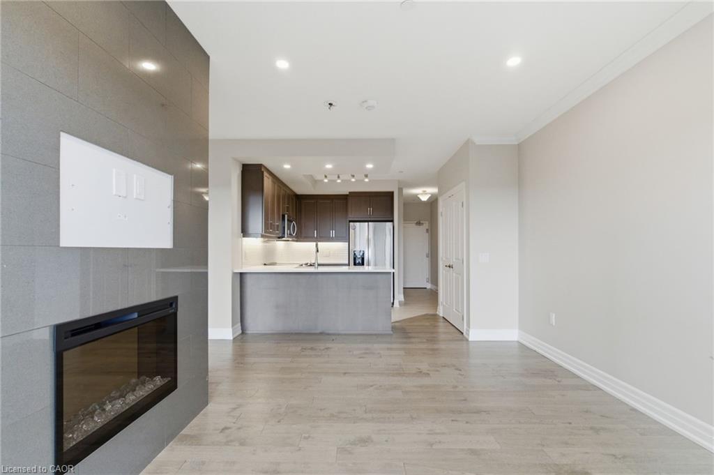 814-1878 Gordon Street, Guelph, ON - Indoor With Fireplace