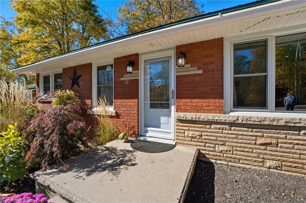 1822 Spragues Road, Ayr, ON - Outdoor