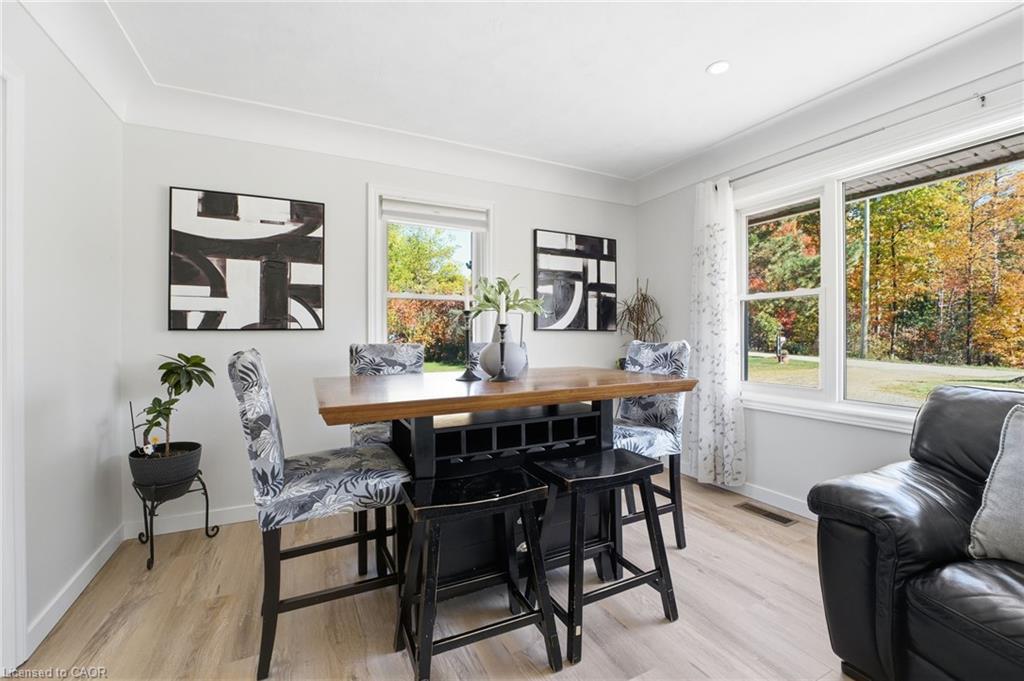 1822 Spragues Road, Ayr, ON - Indoor