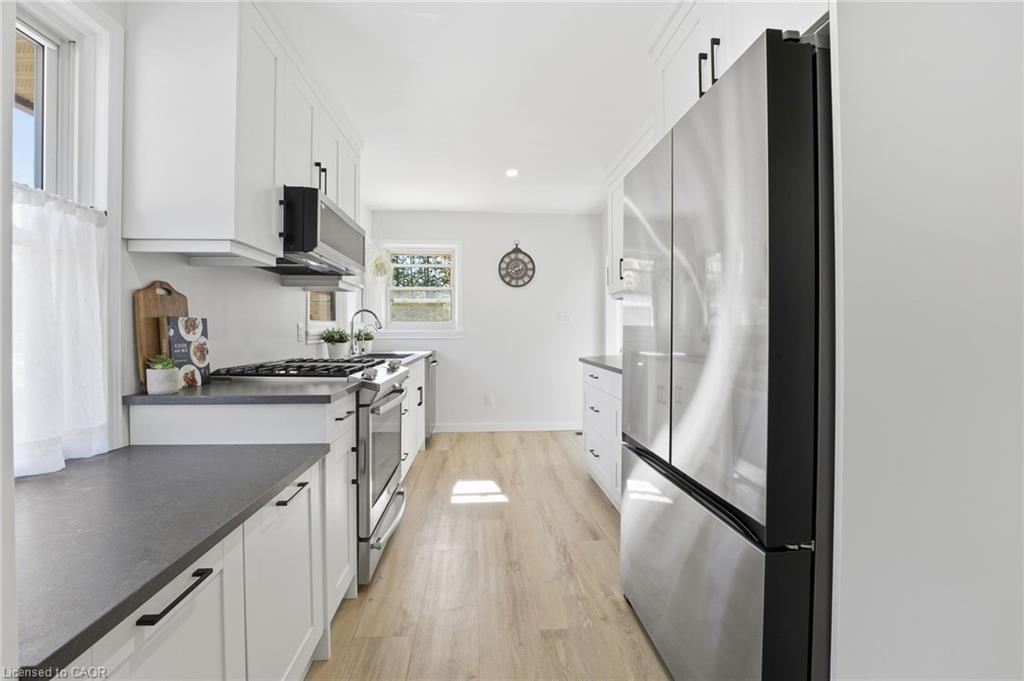 1822 Spragues Road, Ayr, ON - Indoor Photo Showing Kitchen