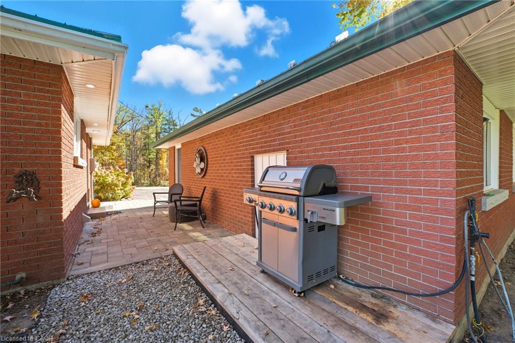 1822 Spragues Road, Ayr, ON - Outdoor With Exterior