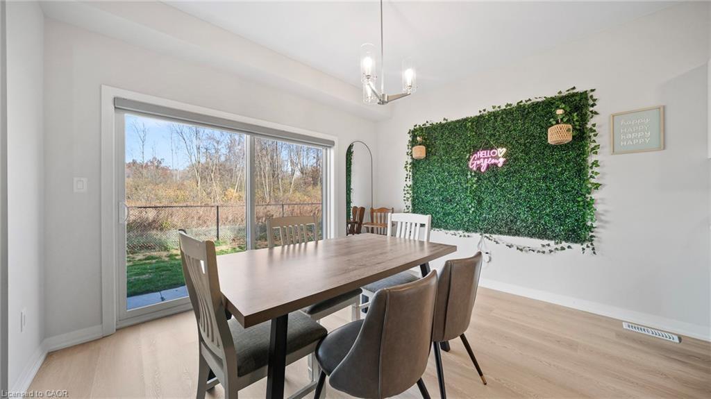 5 Wilson Drive, Thorold, ON - Indoor Photo Showing Dining Room