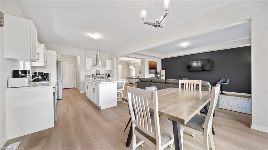 5 Wilson Drive, Thorold, ON - Indoor