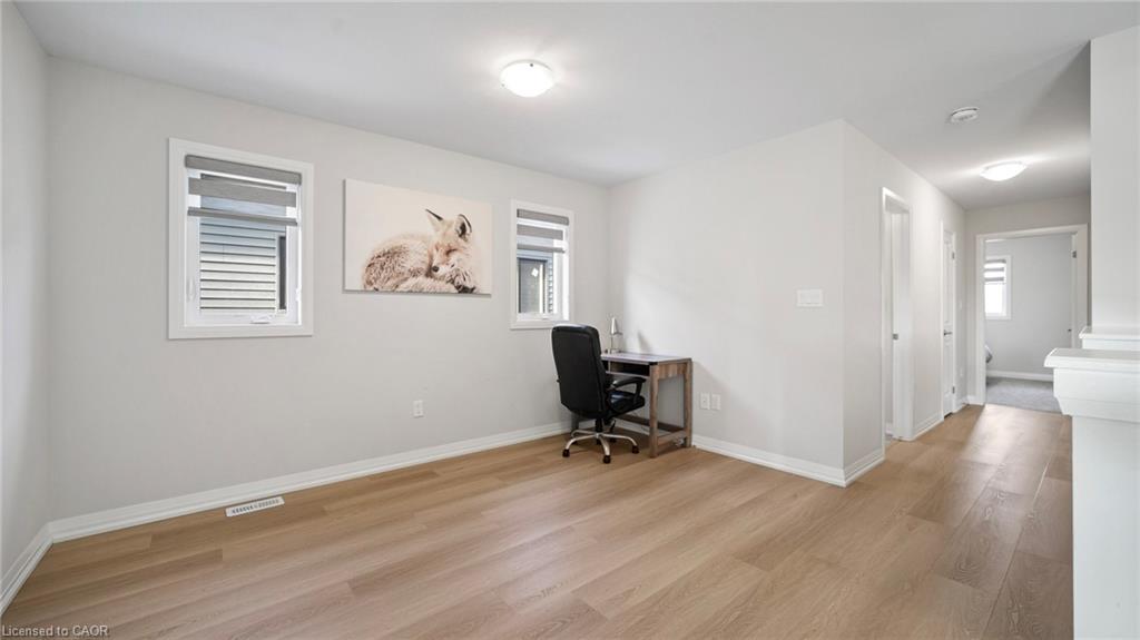 5 Wilson Drive, Thorold, ON - Indoor