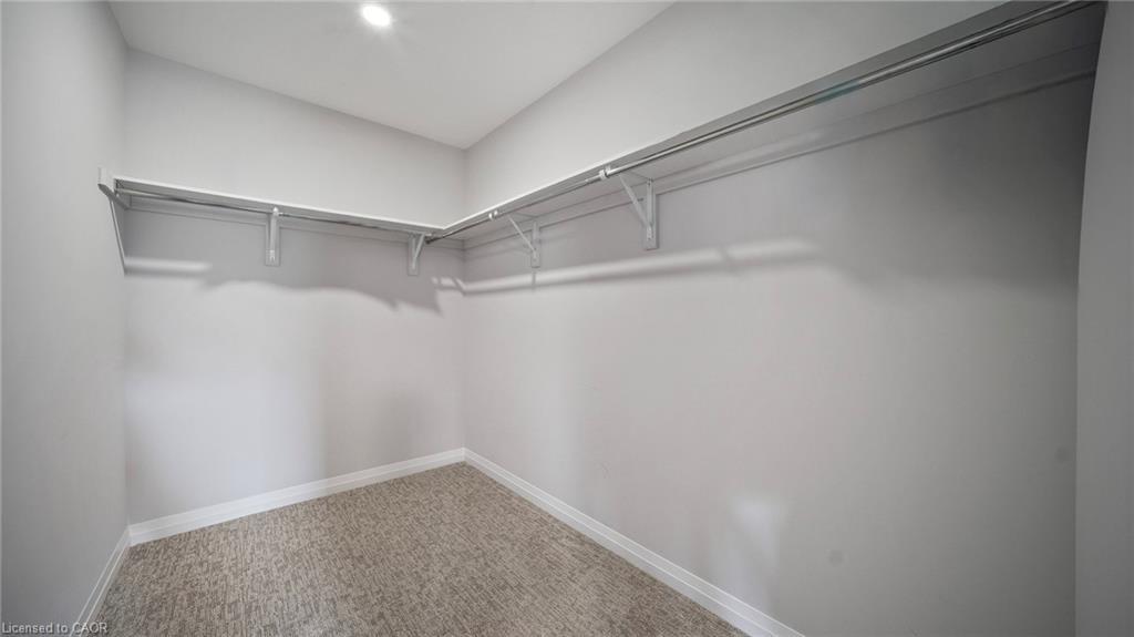 5 Wilson Drive, Thorold, ON - Indoor With Storage