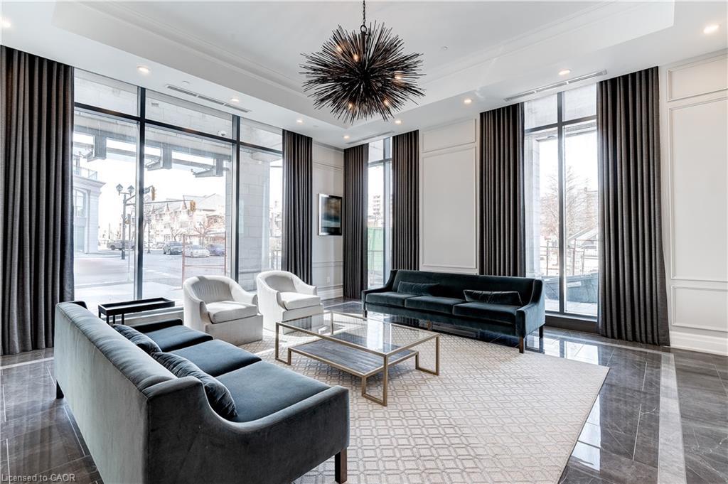 1102-2060 Lakeshore Road, Burlington, ON - Indoor