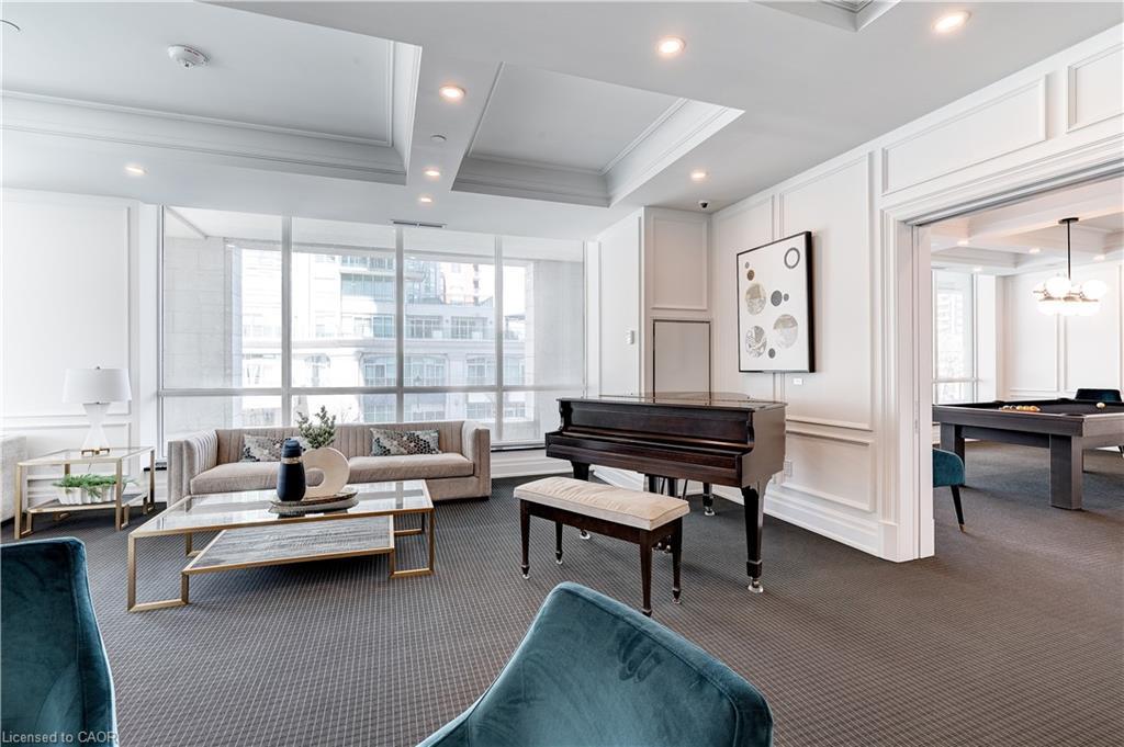 1102-2060 Lakeshore Road, Burlington, ON - Indoor