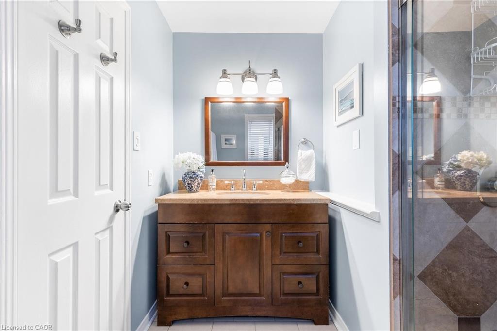 78-2205 South Millway, Mississauga, ON - Indoor Photo Showing Bathroom