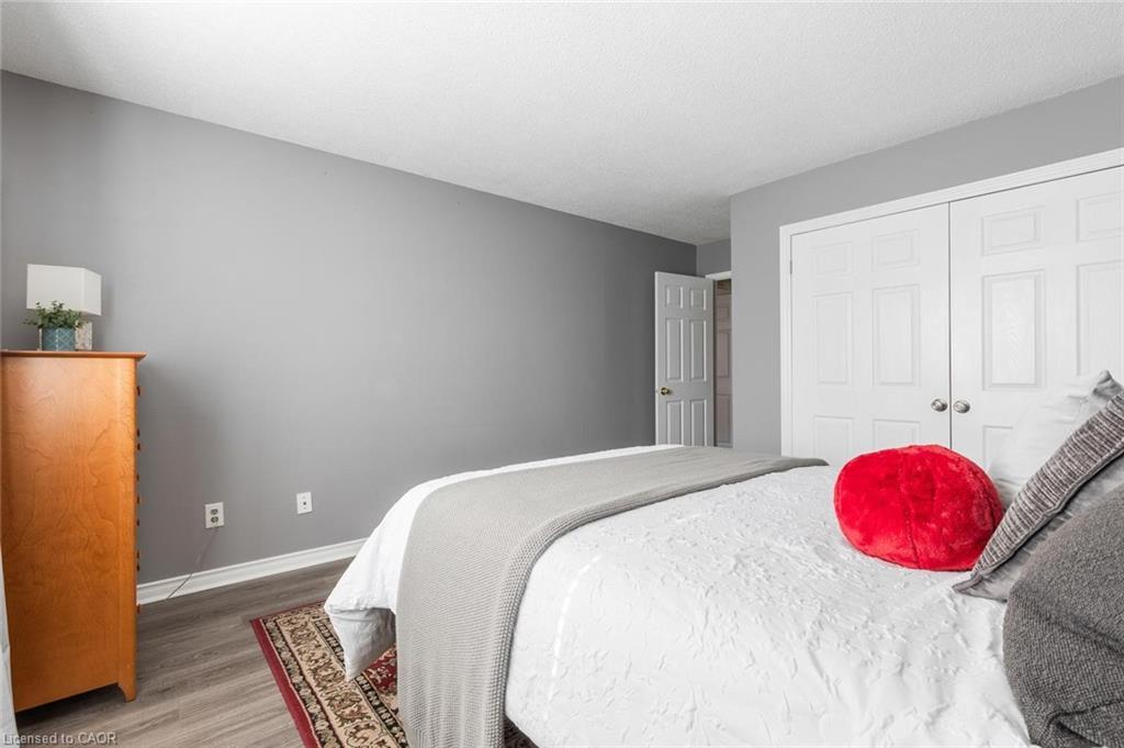 78-2205 South Millway, Mississauga, ON - Indoor Photo Showing Bedroom