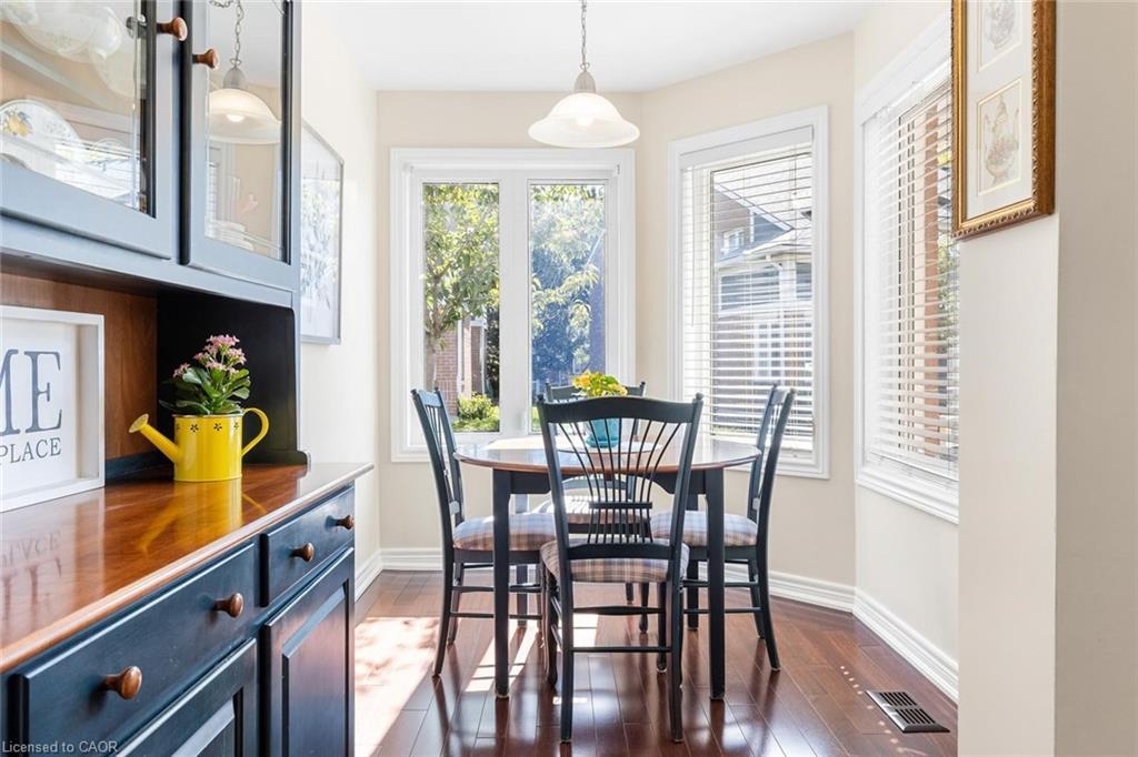78-2205 South Millway, Mississauga, ON - Indoor Photo Showing Dining Room