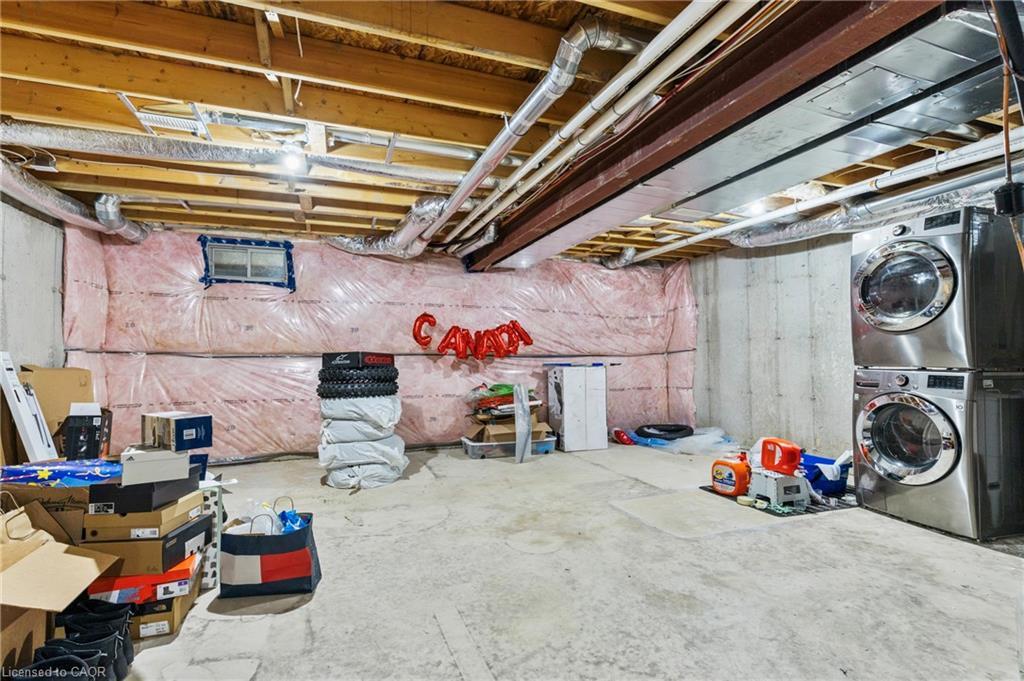 11 Dennis Drive, Smithville, ON - Indoor