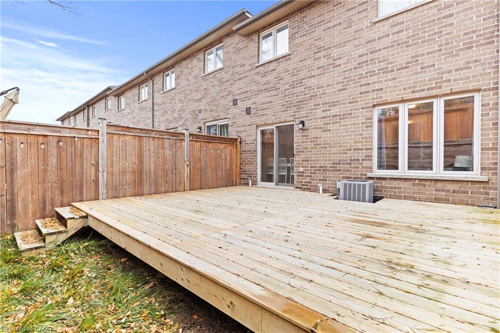 11 Dennis Drive, Smithville, ON - Outdoor With Deck Patio Veranda With Exterior