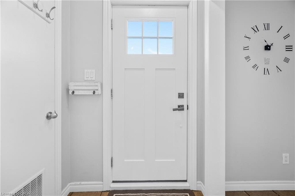 541 Courtland Avenue E, Kitchener, ON - Indoor Photo Showing Other Room