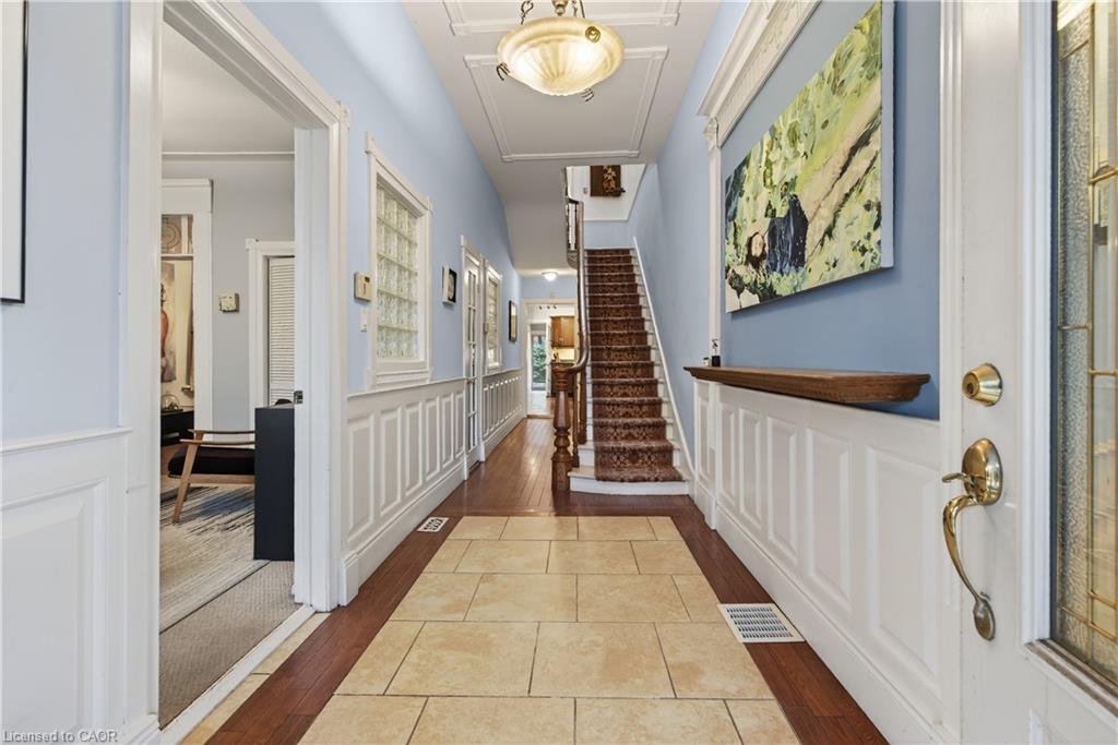 292 John Street N, Hamilton, ON - Indoor Photo Showing Other Room