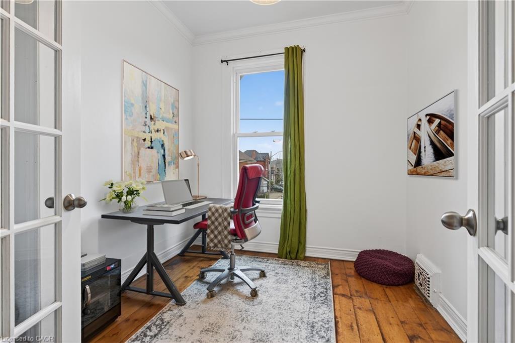292 John Street N, Hamilton, ON - Indoor Photo Showing Office