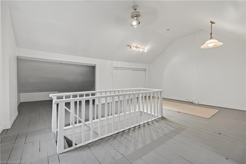 292 John Street N, Hamilton, ON - Indoor Photo Showing Other Room