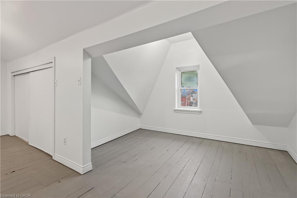 292 John Street N, Hamilton, ON - Indoor Photo Showing Other Room