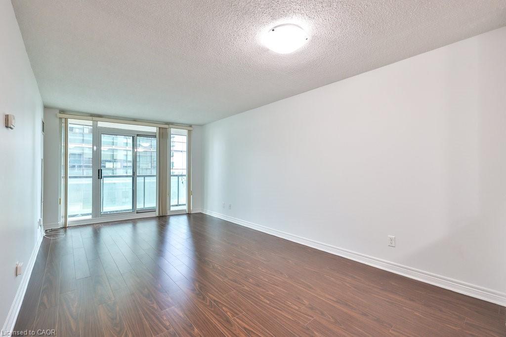 708-30 Grand Trunk Crescent, Toronto, ON - Indoor Photo Showing Other Room
