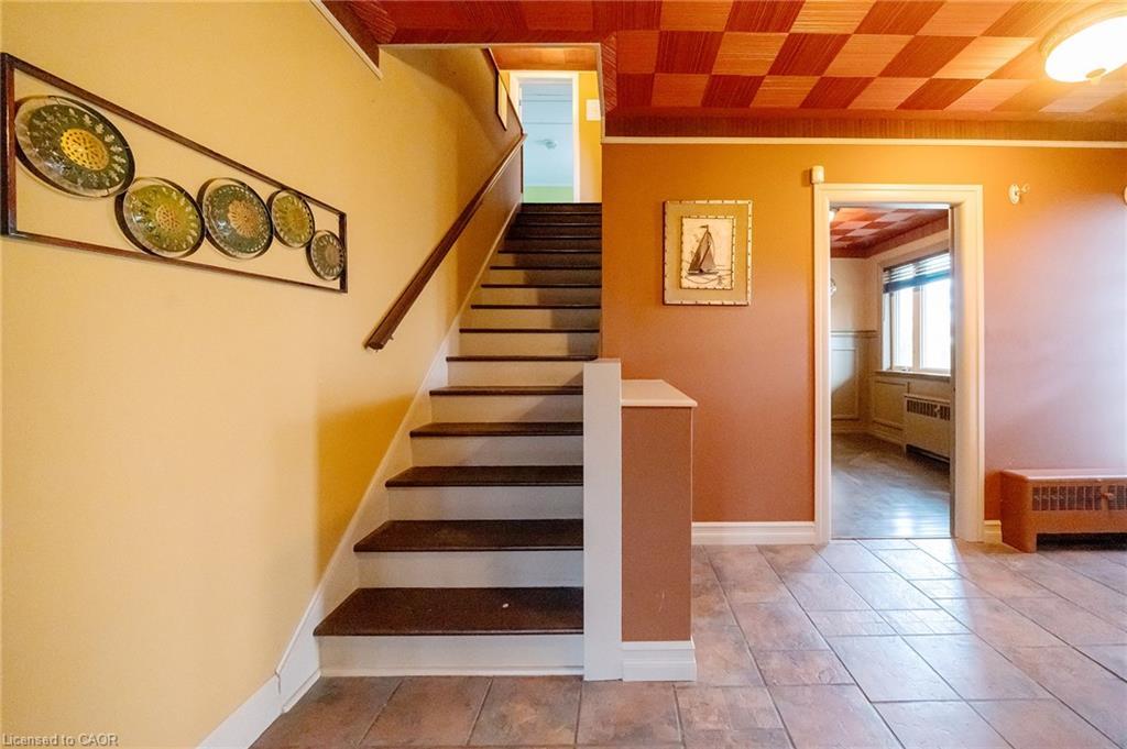 411 Niagara Boulevard, Fort Erie, ON - Indoor Photo Showing Other Room