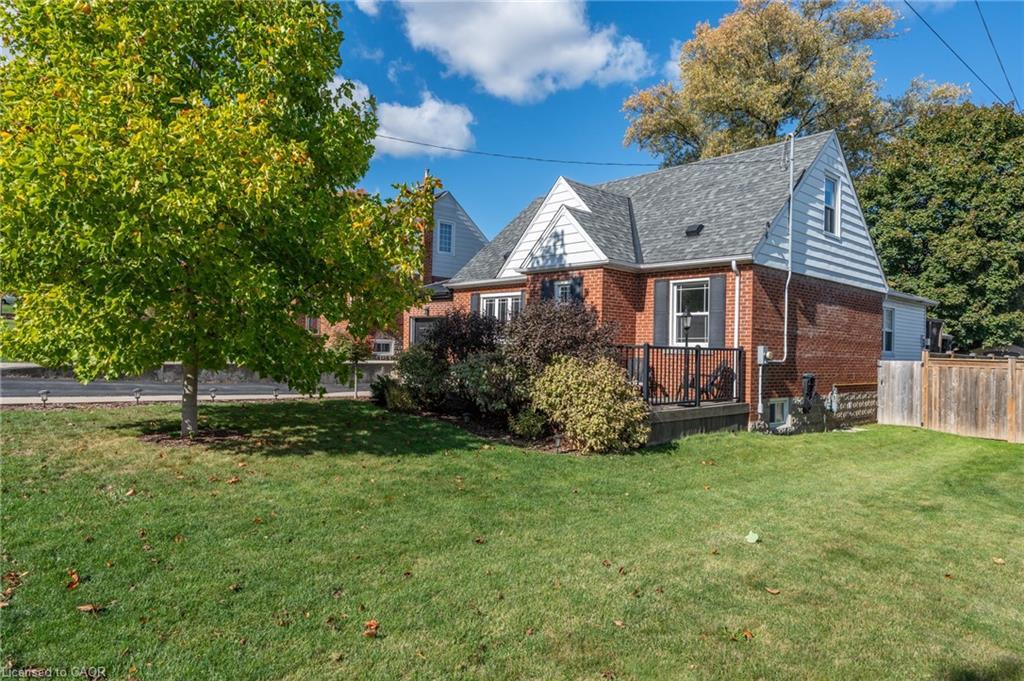 25 Montrose Avenue, Hamilton, ON - Outdoor