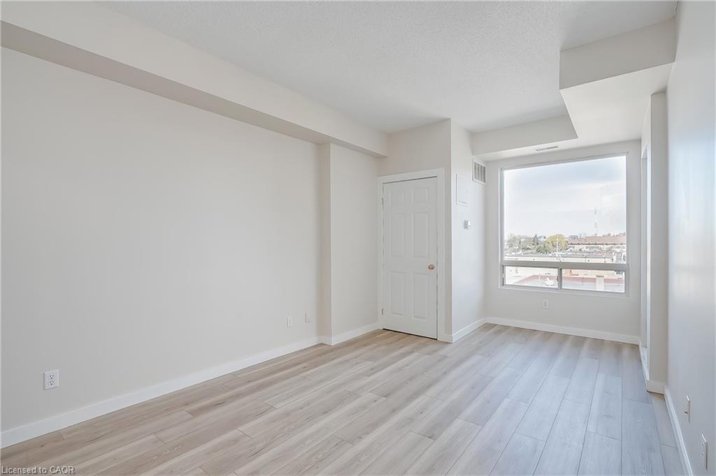 608-32 Tannery Street, Mississauga, ON - Indoor Photo Showing Other Room