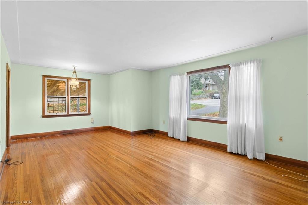 48 Cherry Street, Simcoe, ON - Indoor Photo Showing Other Room