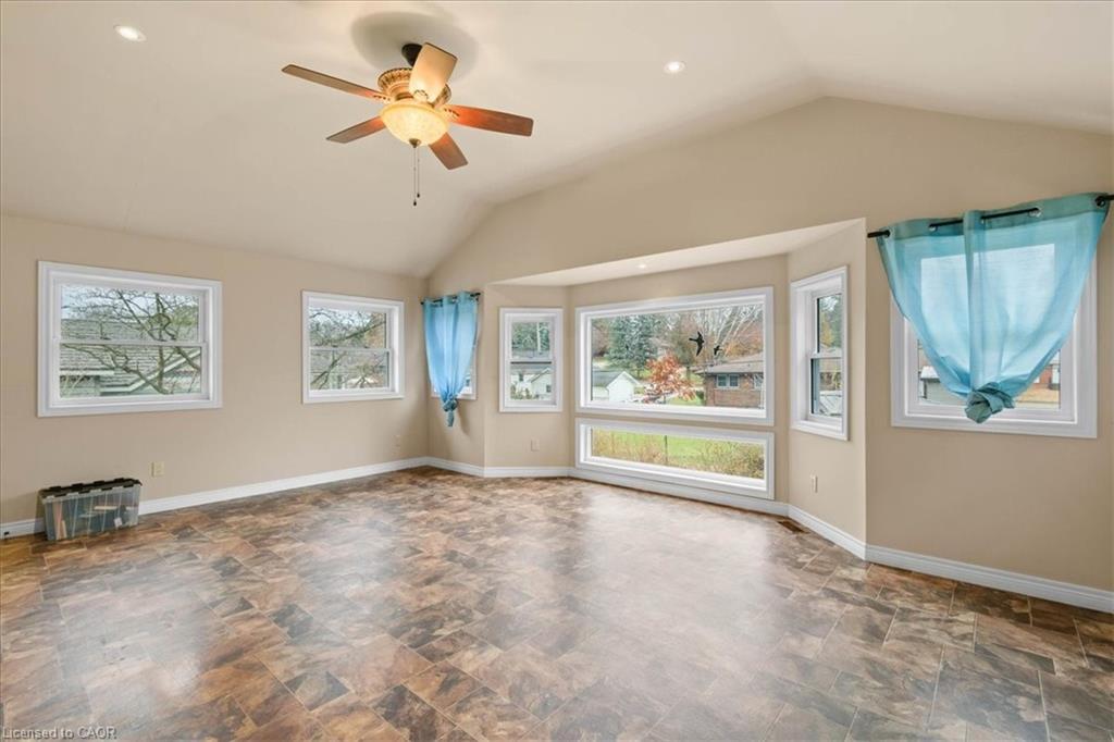 48 Cherry Street, Simcoe, ON - Indoor