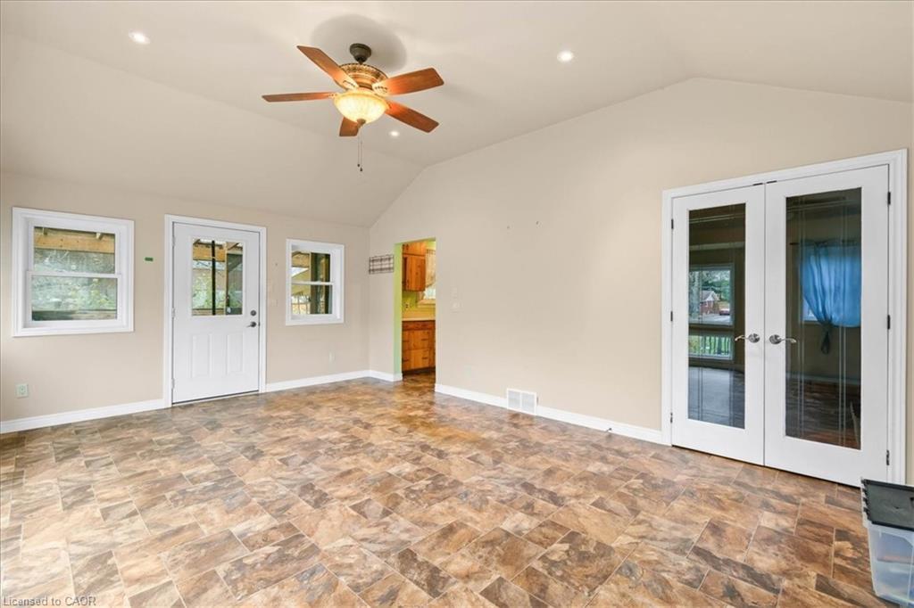 48 Cherry Street, Simcoe, ON - Indoor Photo Showing Other Room