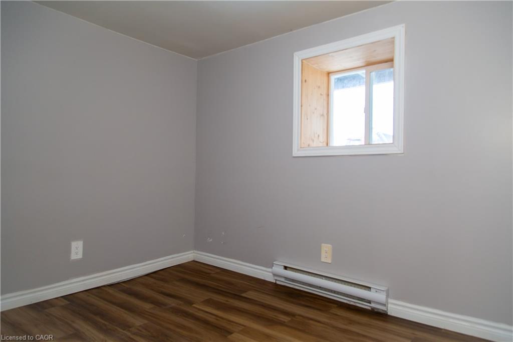 2-106 South Street E, Aylmer, ON - Indoor Photo Showing Other Room