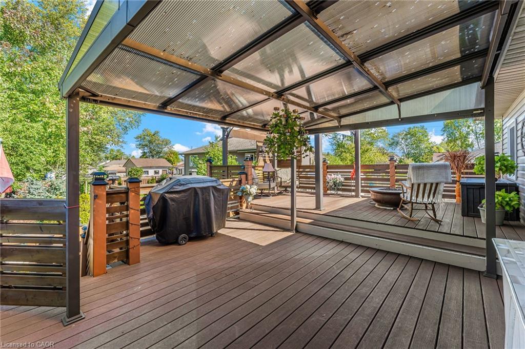 1220 Parkside Avenue, Fort Erie, ON - Outdoor With Deck Patio Veranda With Exterior