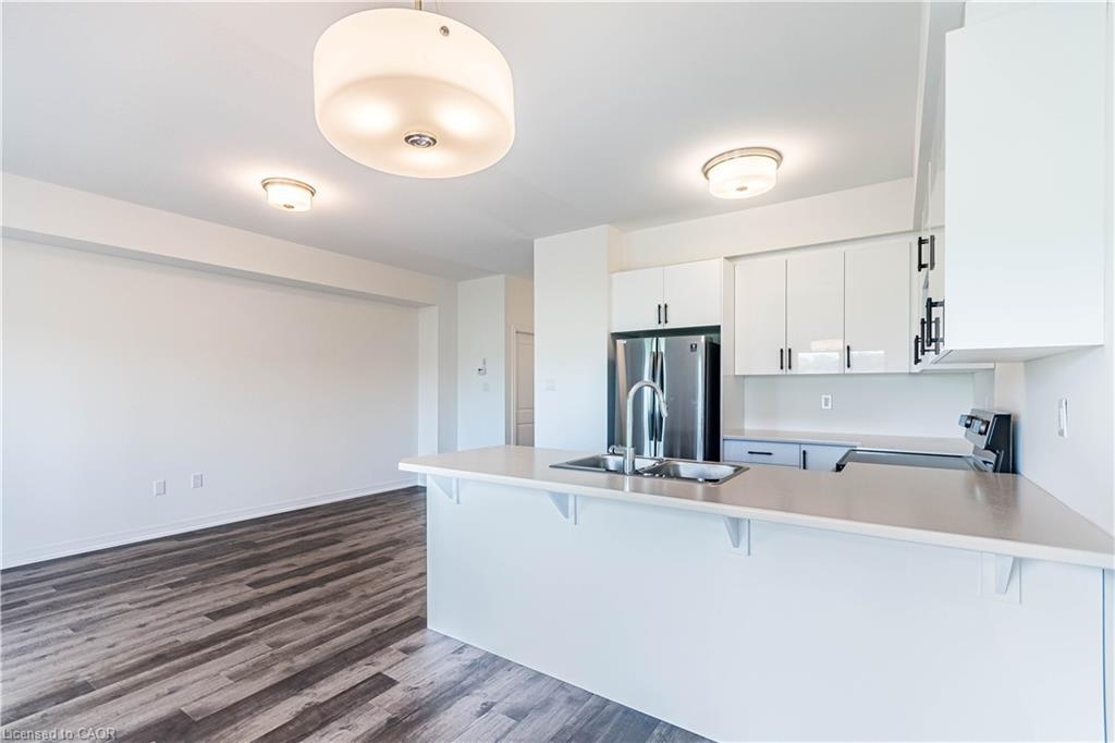 57 George Briar Drive, Brantford, ON - Indoor Photo Showing Kitchen