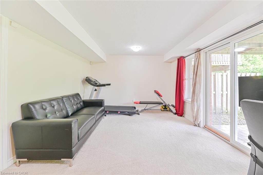 4-535 Margaret Street, Cambridge, ON - Indoor Photo Showing Gym Room