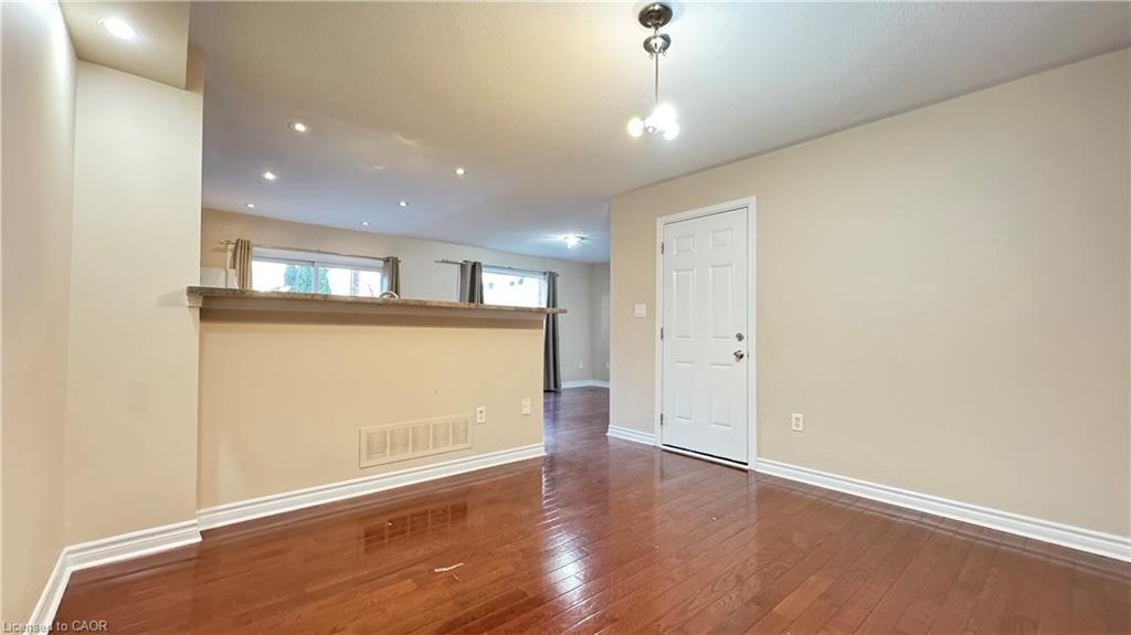 3207 Stornoway Circle, Oakville, ON - Indoor Photo Showing Other Room