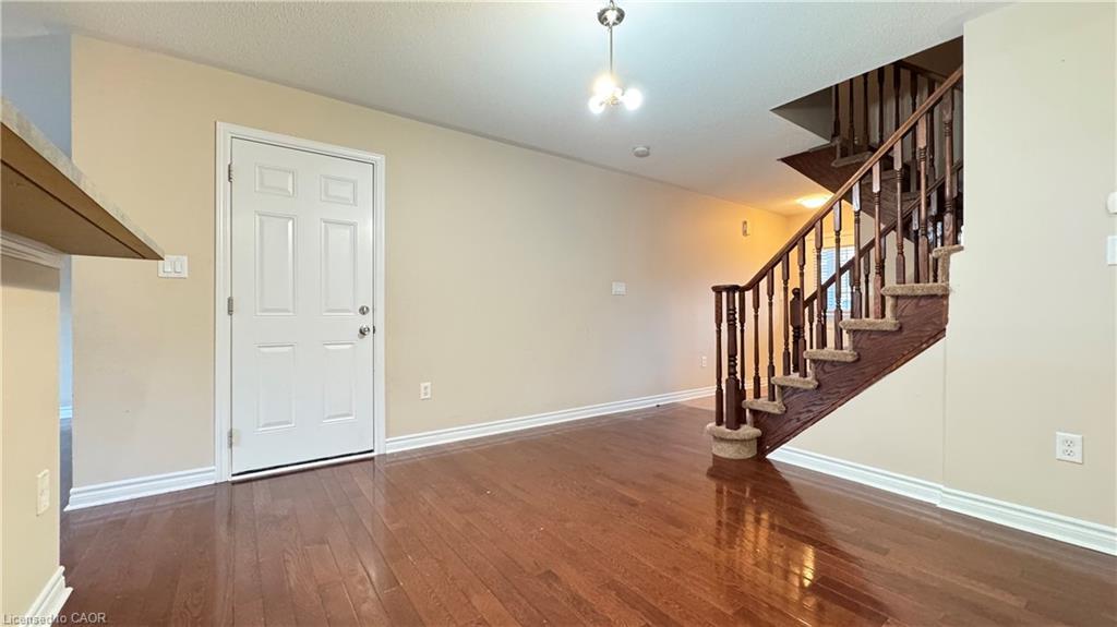 3207 Stornoway Circle, Oakville, ON - Indoor Photo Showing Other Room