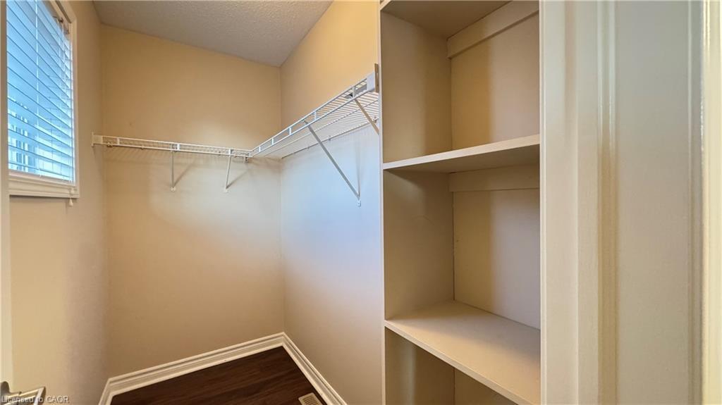 3207 Stornoway Circle, Oakville, ON - Indoor With Storage