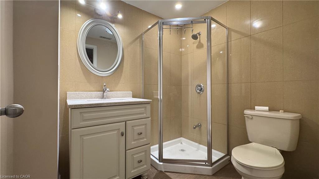 3207 Stornoway Circle, Oakville, ON - Indoor Photo Showing Bathroom